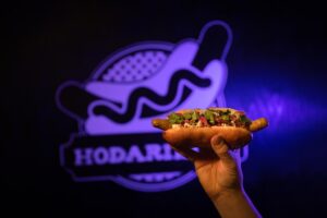 Hodarikoju hot dog catering ja pitopalvelu kuopio, Hodarikoju logo, Premium hodari